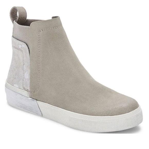 NEW Dolce Vita Zulma Bootie Sneakers in Concrete Grey Suede Size 8.5 - Picture 1 of 7